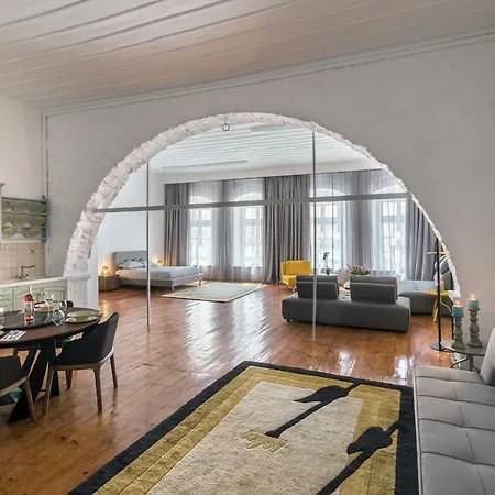 Stylish Loft-ermoupoli Syros 公寓 *